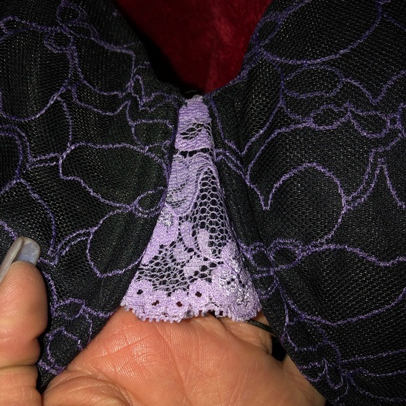 Full Busted Fredricks Of Hollywood Bra - Picture 2 of 6